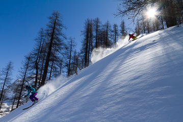 © REJOINDRE UN GROUPE FREERIDE - ©snowlegend