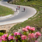 © Sur la route du col de l'Izoard en vélo de route - Alpes Photographies