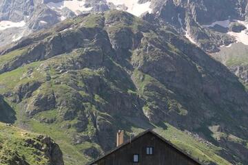 © Refuge Alpe de villar d'Arène - Laury Chamerlat