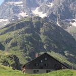 © Refuge Alpe de villar d'Arène - Laury Chamerlat