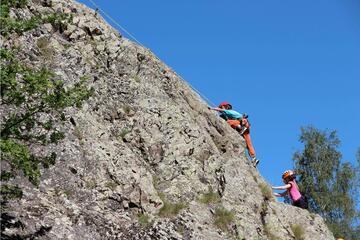 © Escalade avec le Bureau des Guides - ©O.Giroud