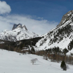 © Granges de la vallée étroite en hiver - ©RefugesClaréeThabor