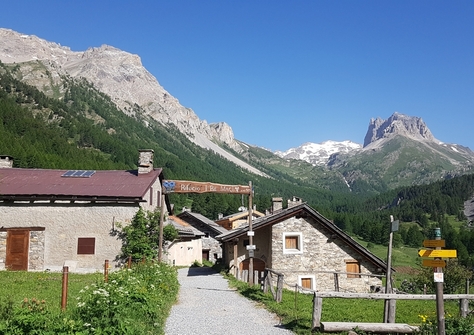 Croz Del Rifugio