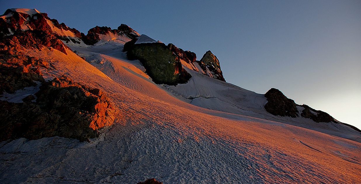 © Itinéraire d'alpinisme, le rocher de l'Aigle - La Grave - @AdrienMaffei
