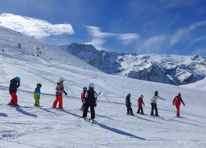Cours de ski Chazelet © M. Giroud