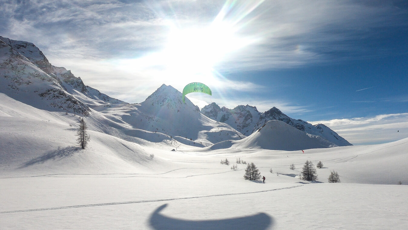 Snowkite au Col du Lautaret - J. Josserand