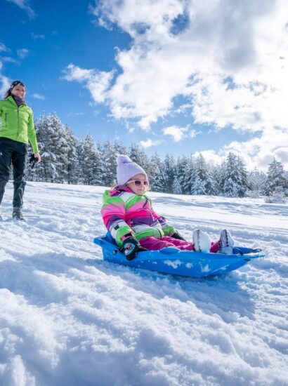 Val-des-prés Hiver Famille en luge_ alpesphotogrphies.com (11) (optimisé web)